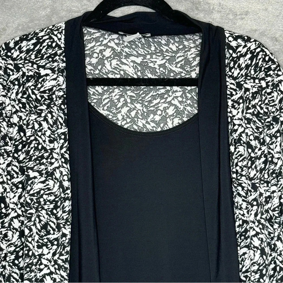 Bleeker & McDougal 1X Shirt Top Black Abstract Short Sleeve Scoop Neck Stretch - Picture 3 of 5